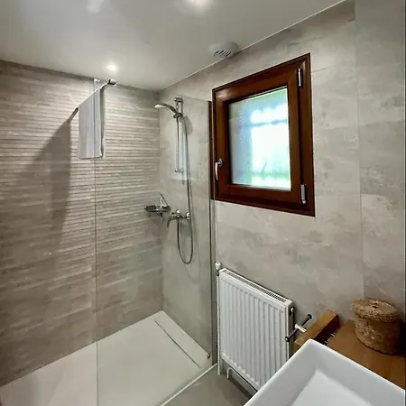 Maison Chaleureuse Avec Parking, Jardin, Terrasse Ferienhaus *
